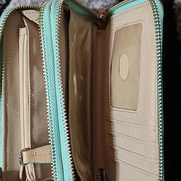 Kate Landry Wallet Wristlet PRICE FIRM - Picture 9 of 12